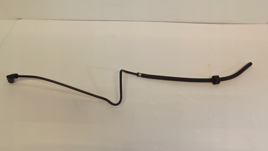 Купить Mercedes w205 труба шланг воды a2058308004