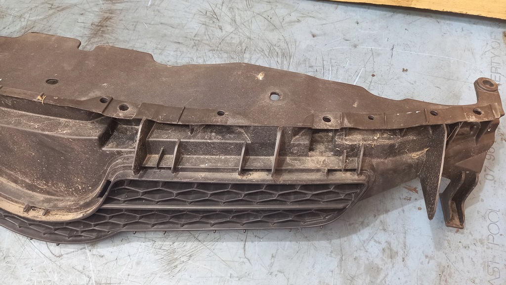 фото №4, Решётка радиатора решётка радиатора toyota auris i 06-13r