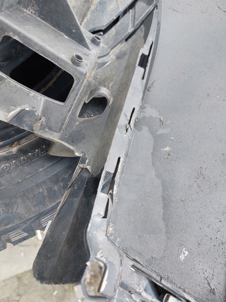 фото №7, Бампер задня задній лівий кутик citroen c3 picasso