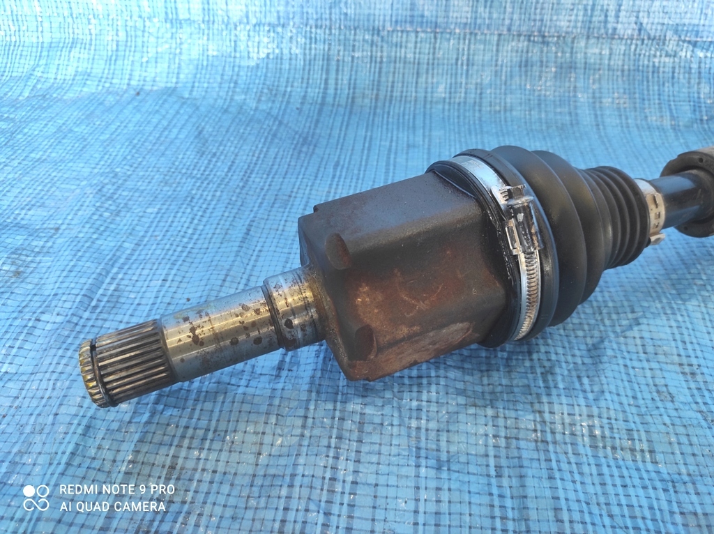 Приводной вал левая opel insignia рестайлинг  2.0 cdti 170km Цена