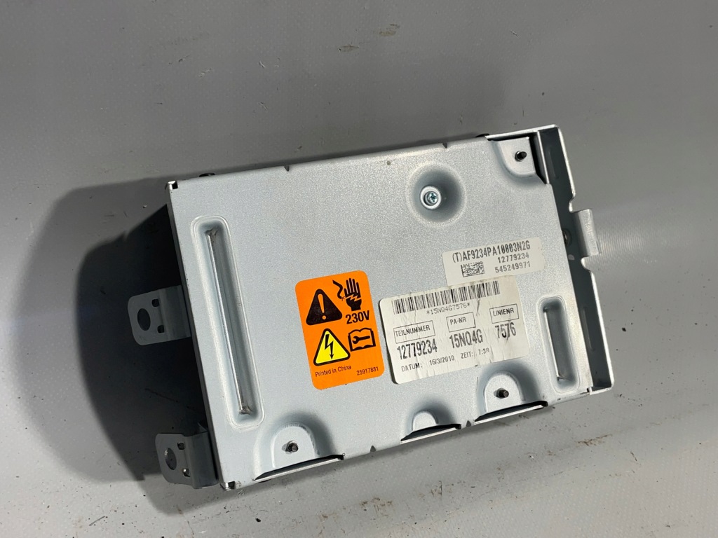 Купити Перетворювач конвертер напруги 12779234 opel insignia a 2.8 європа