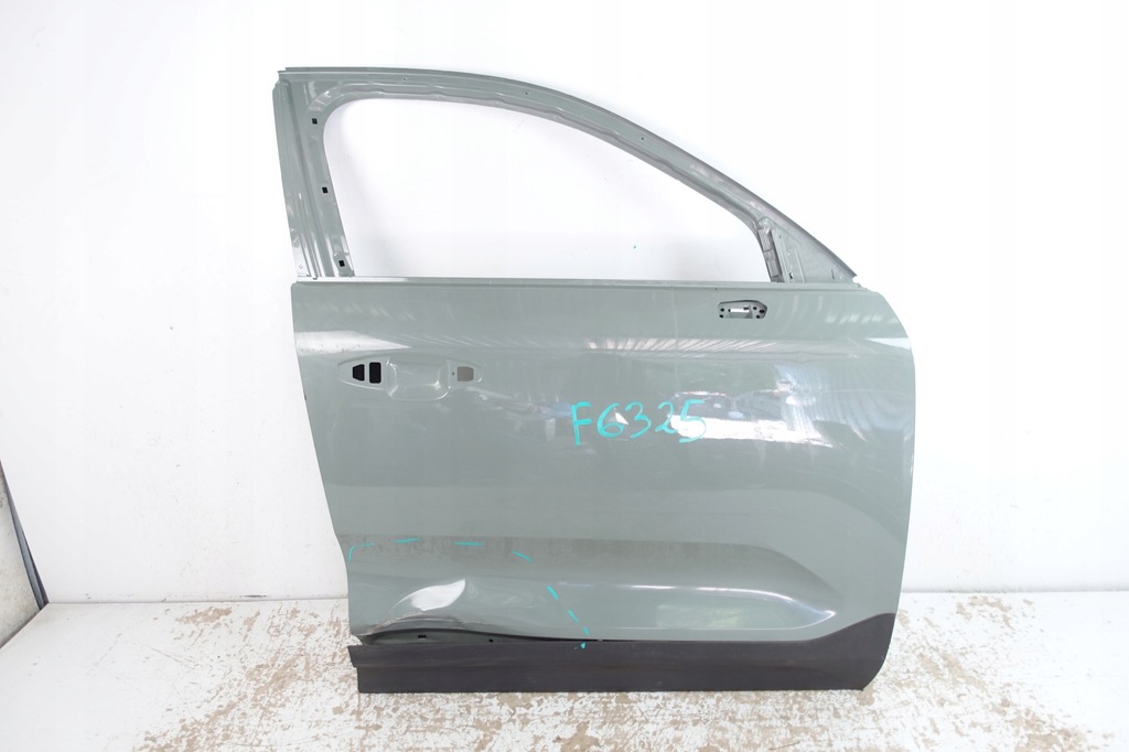 фото №1, Volvo xc40 2017- дверь передние правый перед