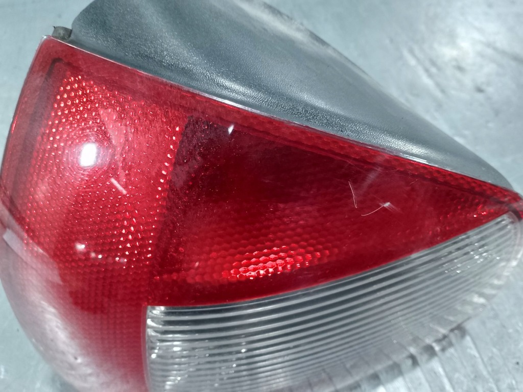 фото №6, Лампа задняя левая audi a3 8l1 хэтчбек