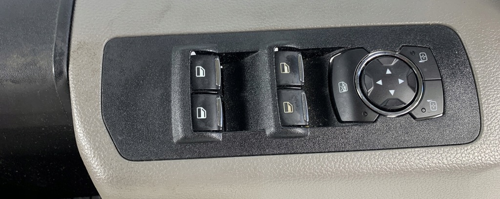 фото №1, Ford f150 lift 17- панель вікон дзеркал лівий