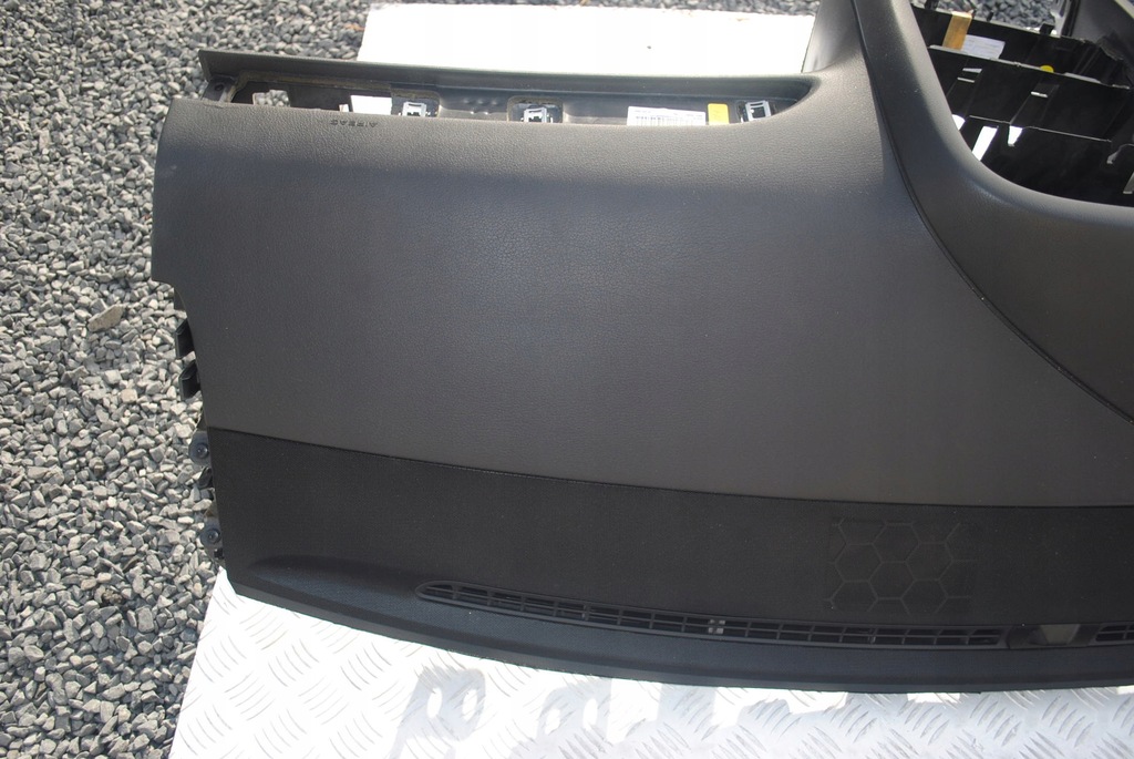 фото №9, Панель приладів приладова консоль панель приладів soul + подушка безпеки audi a6 c6