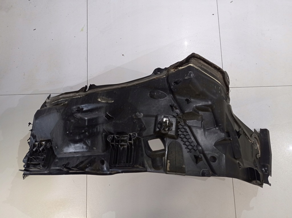 фото №1, Mercedes c w205 защита стена перегородочная