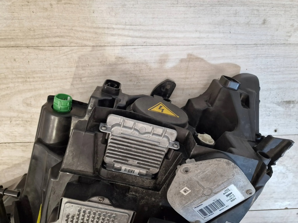 фото №11, Maserati levante 670034638 лампа права bi ксенон поворотний 16-