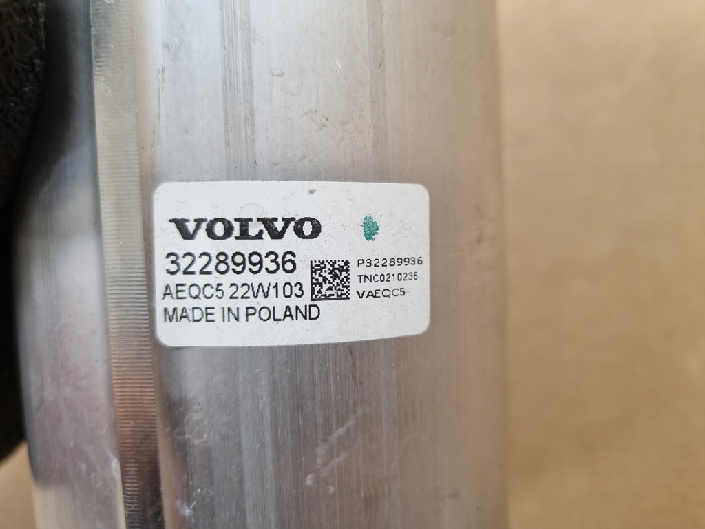 фото №5, Volvo c40 xc40 осушувач кондиціонера 32289936