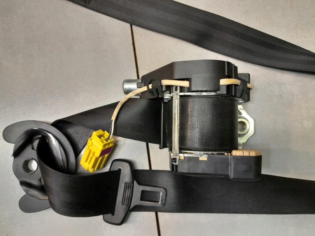 фото №4, Pas безпеки правий перед touran i fl 1.9 tdi