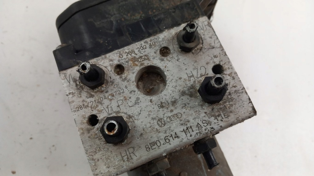 фото №4, Audi a6 c5 насос abs 8e0614111 as