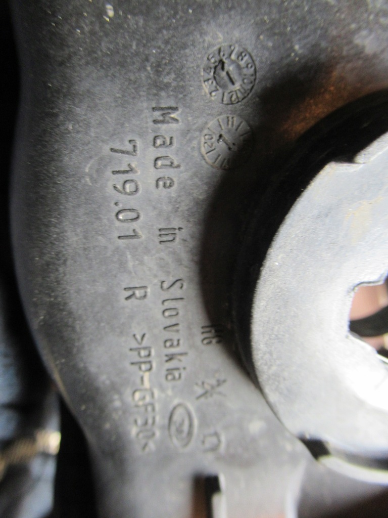 фото №6, Протитуманна фара правий skoda octavia iii 5e0941700d