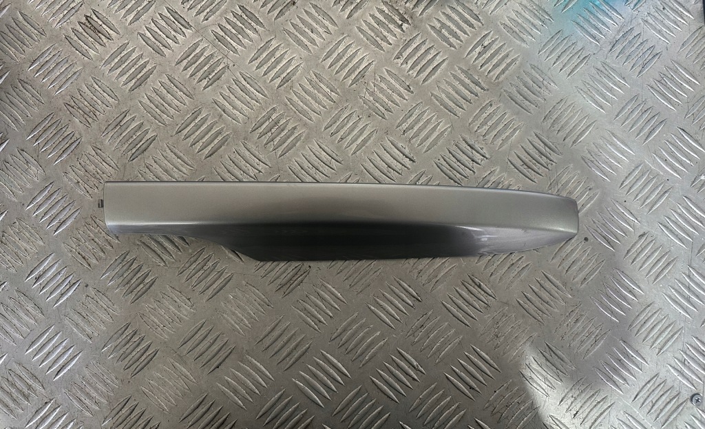 Купити Renault megane 3 заглушка рейлінг ліве задні 738876878r