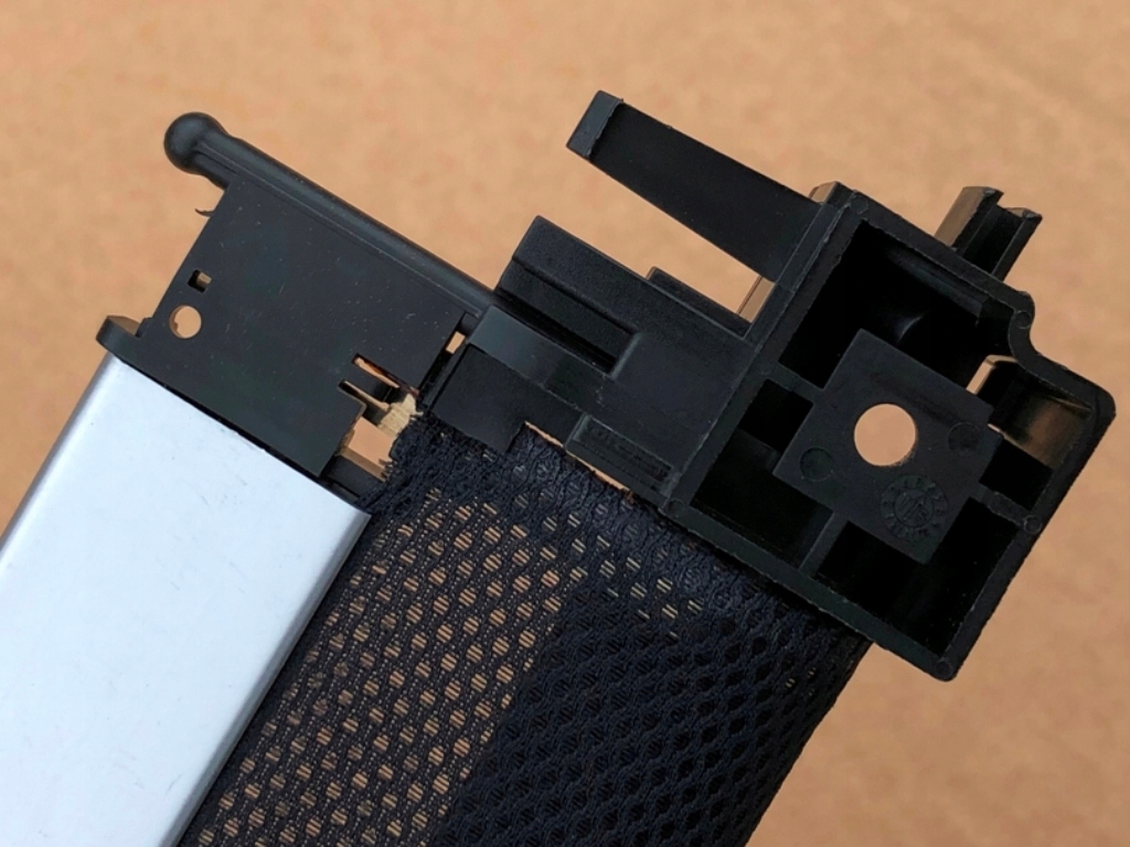 Шторка black чёрный панорамы 6j0877307a 3g9877307a do seat ibiza 2009-17 с Разборки