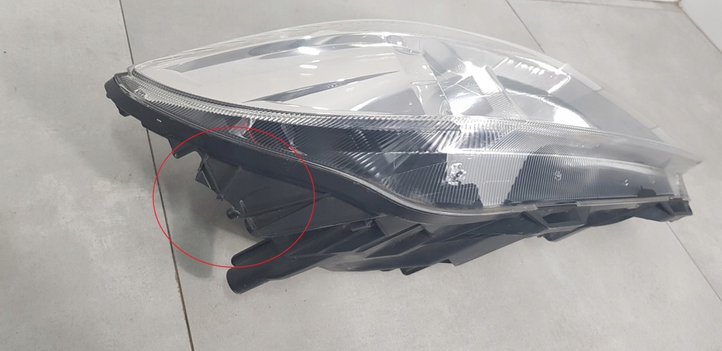 фото №8, Skoda fabia ii lift лампа правый перед фара линза