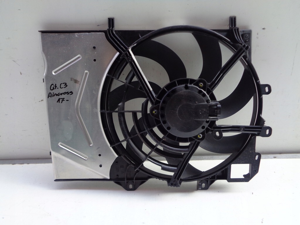 фото №1, Вентилятор корпус citroen c3 aircross 17-