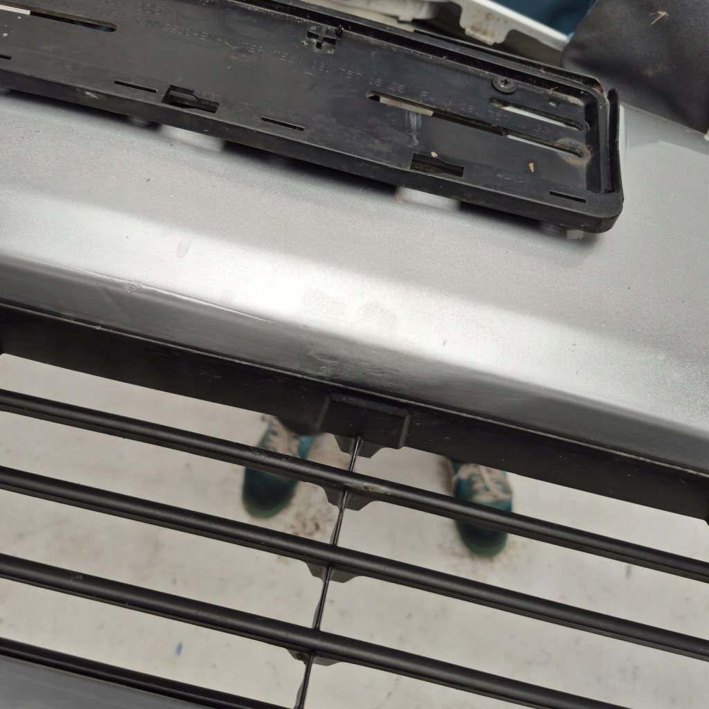 Toyota verso s 10- бампер перед передній решітка 52119-52690 в Україні