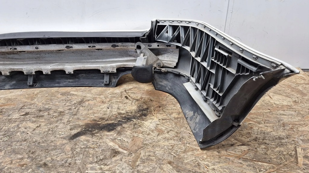 фото №8, Бампер задня 8d9807311 audi a4 s4 b5 8d