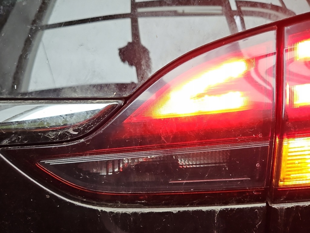 Купити Фара задній правий кришки led opel zafira c 12-16