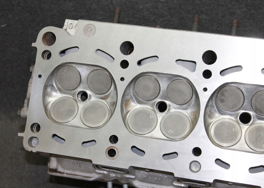 фото №7, Bmw e39 m5 z8 e52 5.0i s62b50 400km - головка двигуна комплектна 1-4 1407006