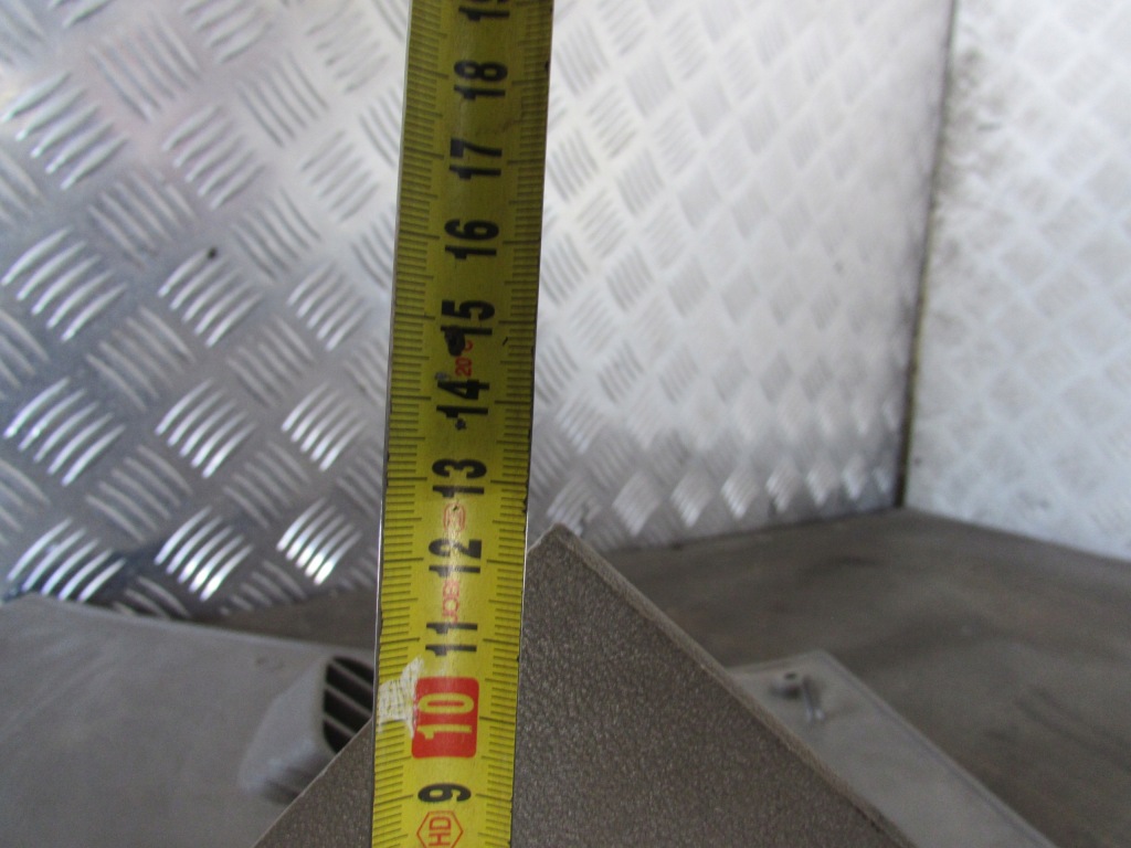 Купить Защита кабины консоли 1652239 daf xf 105 10-13r. spacecab