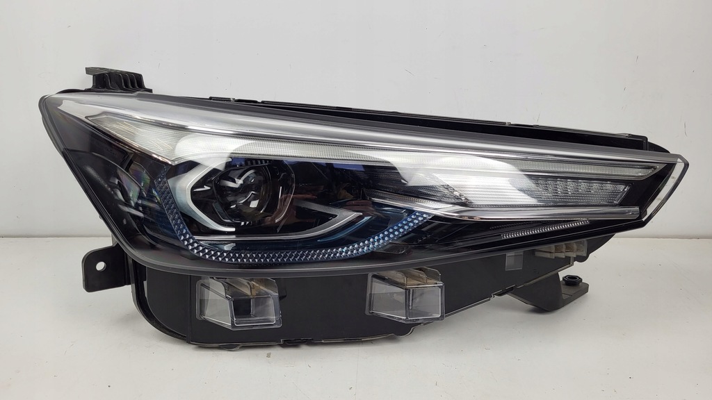 фото №1, -фара лампа перед передняя правая mg mg5 full led 2020-