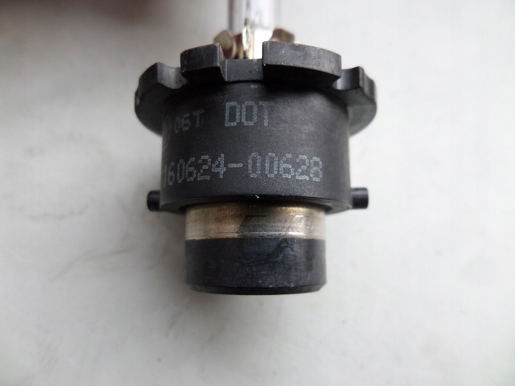 фото №7, Колба лампочка ксенон bosch d2s 35w lfu 160624-00628 116062400628 ксенон f