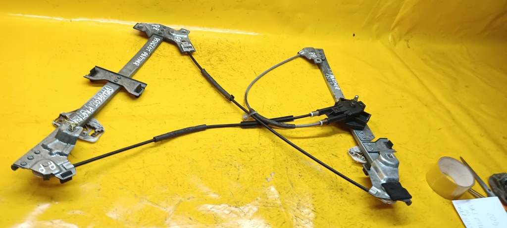 фото №7, Подъемник стекло механическая коробка передач правый перед partner 96-02r