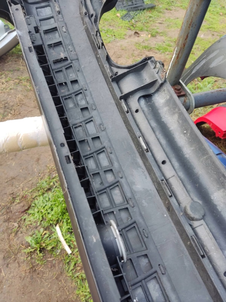 Бампер задній audi a6c5 універсал Оригінал