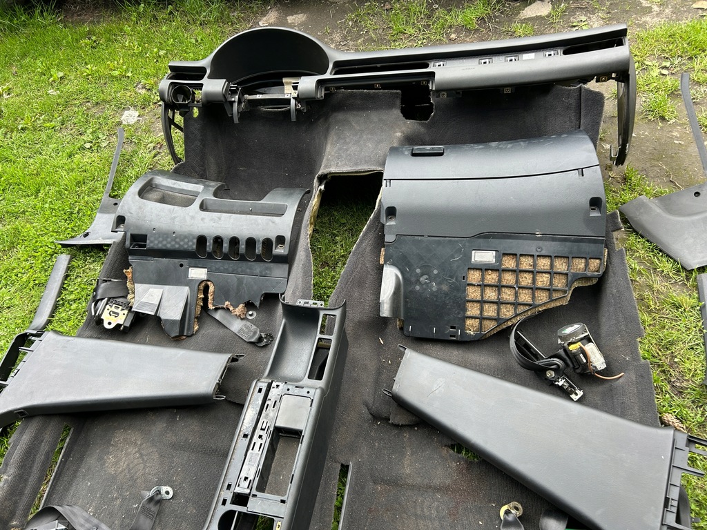 фото №8, Салон середина чёрный audi a6 c5 kombi