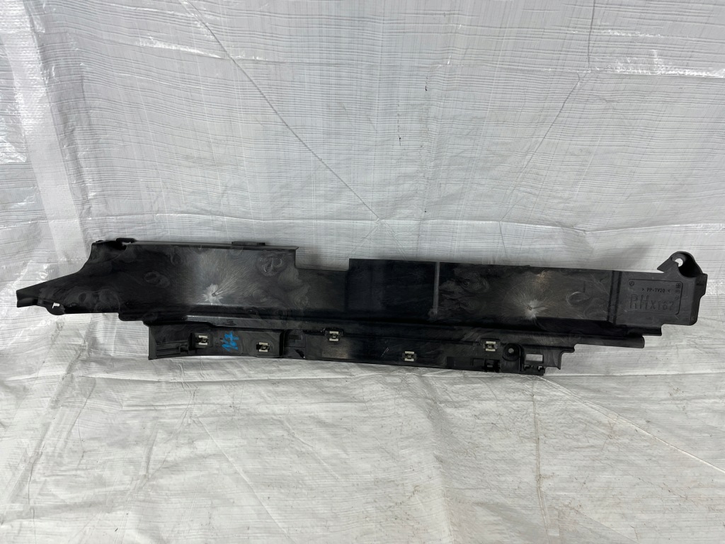 Купити Mercedes gle 167 канал трубка правий a1678203400