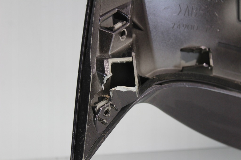 фото №8, Спойлер спойлер крышки honda hr-v 74900-t7a