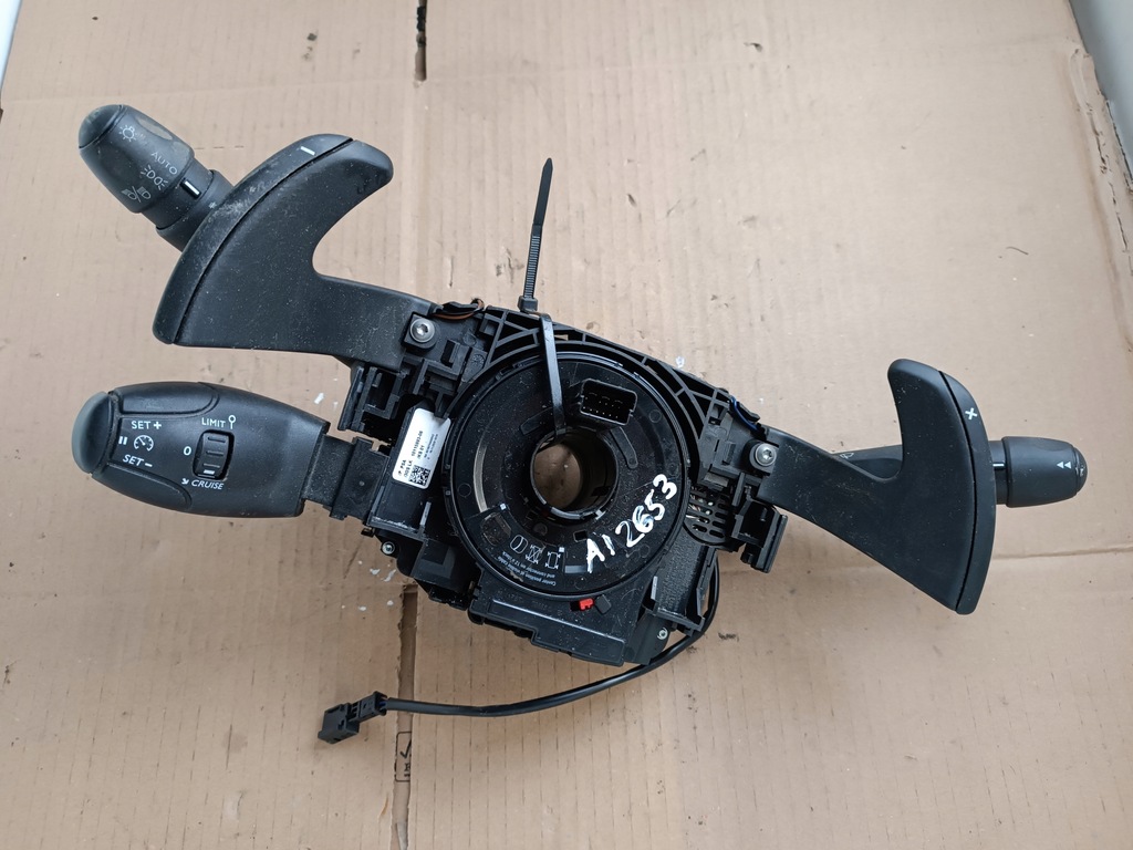 фото №1, Перемикач комбінований пелюстки перемикання partner iv berlingo iv proace 98312616zd