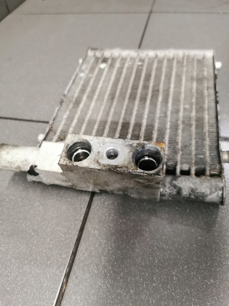 фото №6, Радіатор оливи audi a6 c5 2.7 bt 4b0317021c