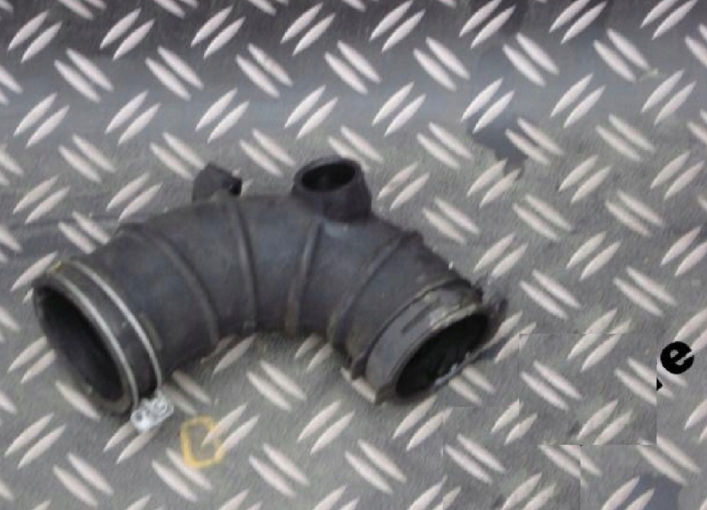 фото №1, Toyota rav4 2.0 vvti ii 00-06 труба шланг wąż трубка повітря