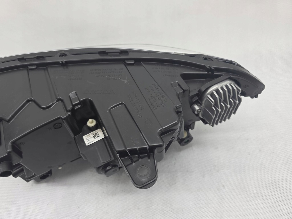 Volvo xc90 2 2 14+ фара правый  передняя перед mid led европа 31655708 Киев