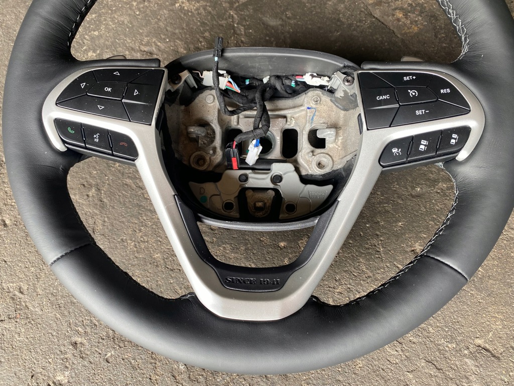 фото №5, 48 jeep grand cherokee wk2 lift воздуховод кожа