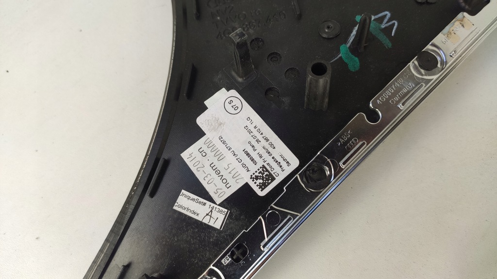 фото №14, Audi a6 c7 декоры обшивка дверей дверь консоли пепельница бардачок piano