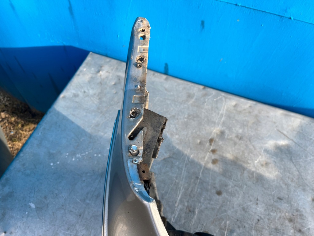 Mercedes w203 бампер перед передній ксенон pdc 723 Доставка