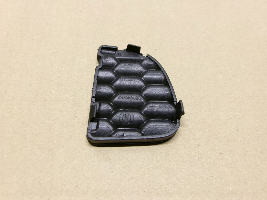 фото №2, Заглушка фаркоп бампера задняя jeep renegade 14-18