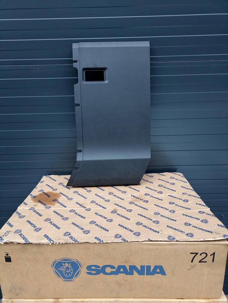 фото №1, Спойлер обшивка міжосьова scania 2337985 новий.