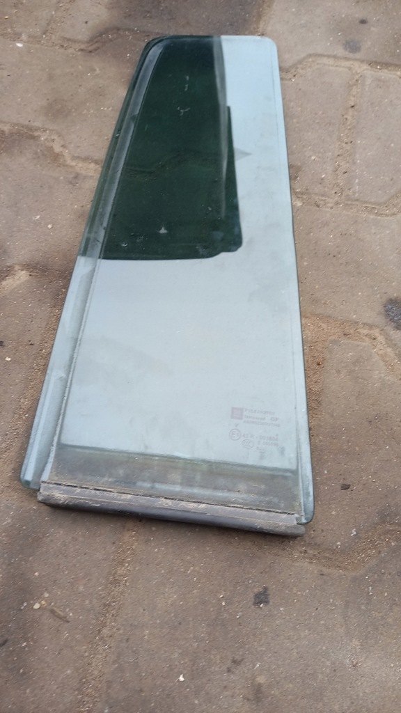 фото №1, Скло правий задня трикутник opel zafira b 06r kombi