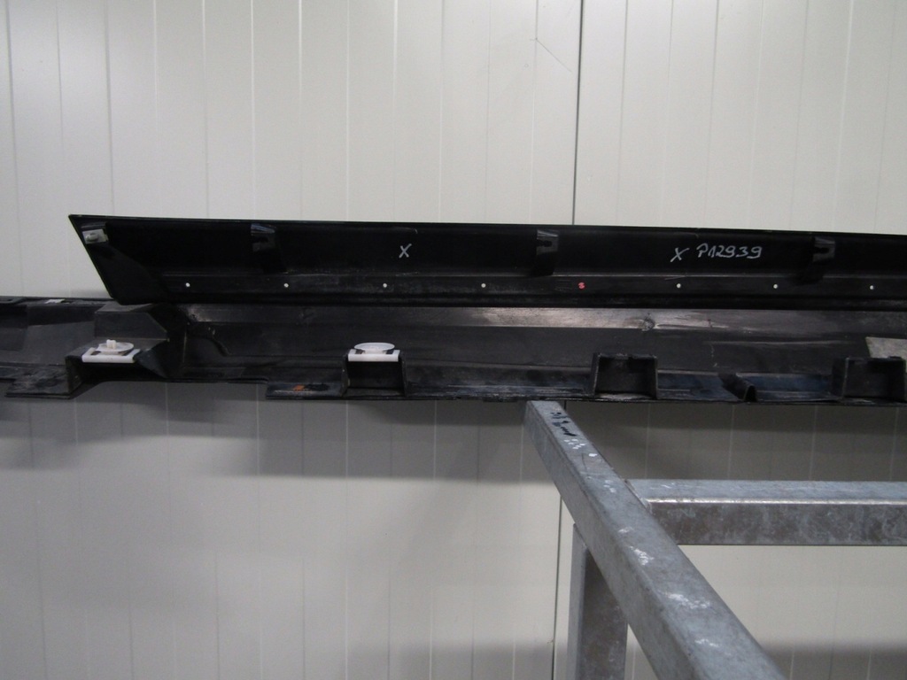 фото №13, Молдинг поріг права chevrolet camaro vi 6 15-23