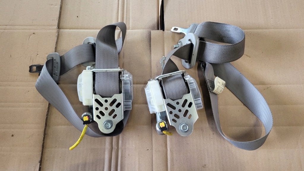 фото №1, Pas безопасности правый перед subaru forester iii