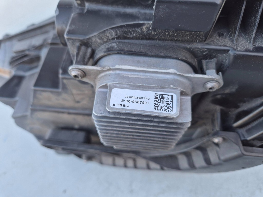 Full led лівий фара фара ліва tesla 3 рестайлінг  y 1514952-00-d європа Недорого