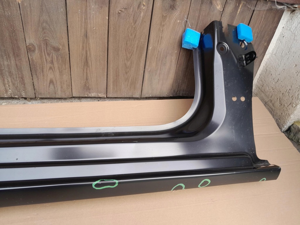 фото №5, Opel astra k v hb 15- порог правый oryg