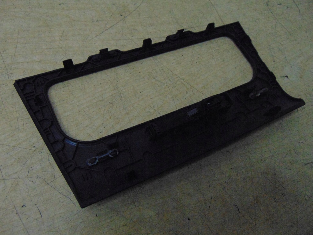 фото №9, Рамка панель консоли vw golf vi 5k0858069p