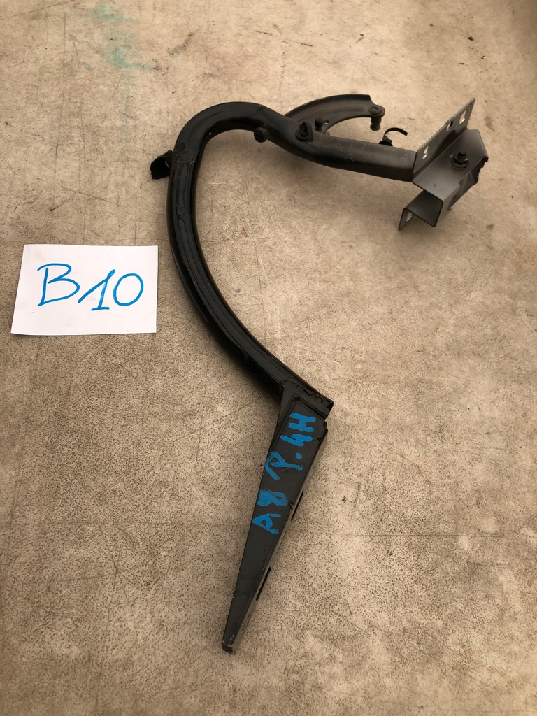 фото №1, Audi a8 d4 петля кришки багажника правий 4h0827300d