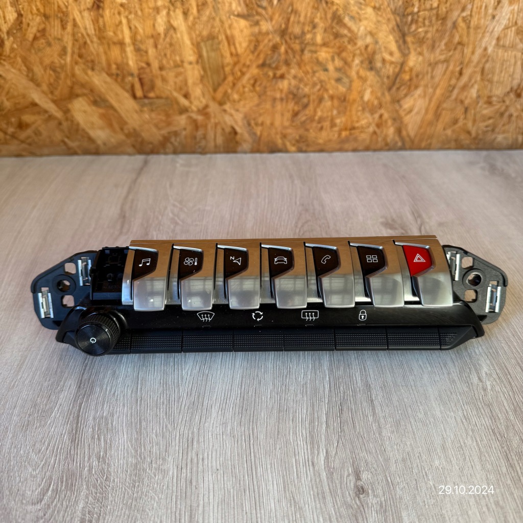 фото №1, Панель кондиціонера peugeot 3008 ii 98249153dx