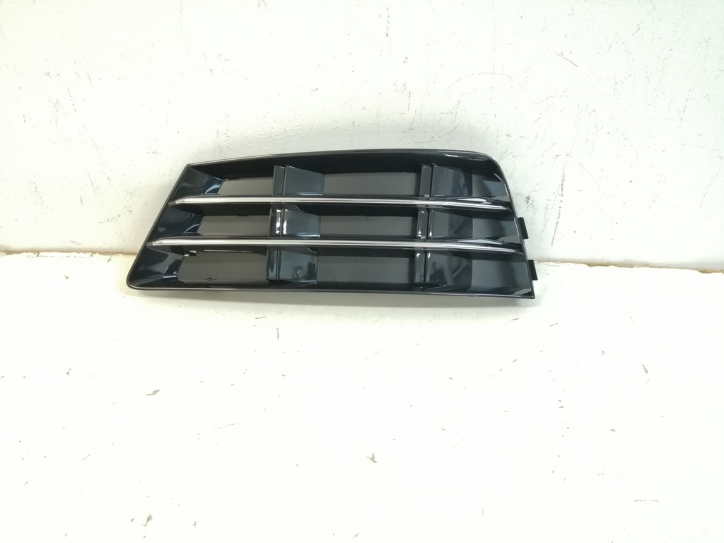 фото №5, Левая решётка бампера противотуманной фары audi a4 b9 15-19r