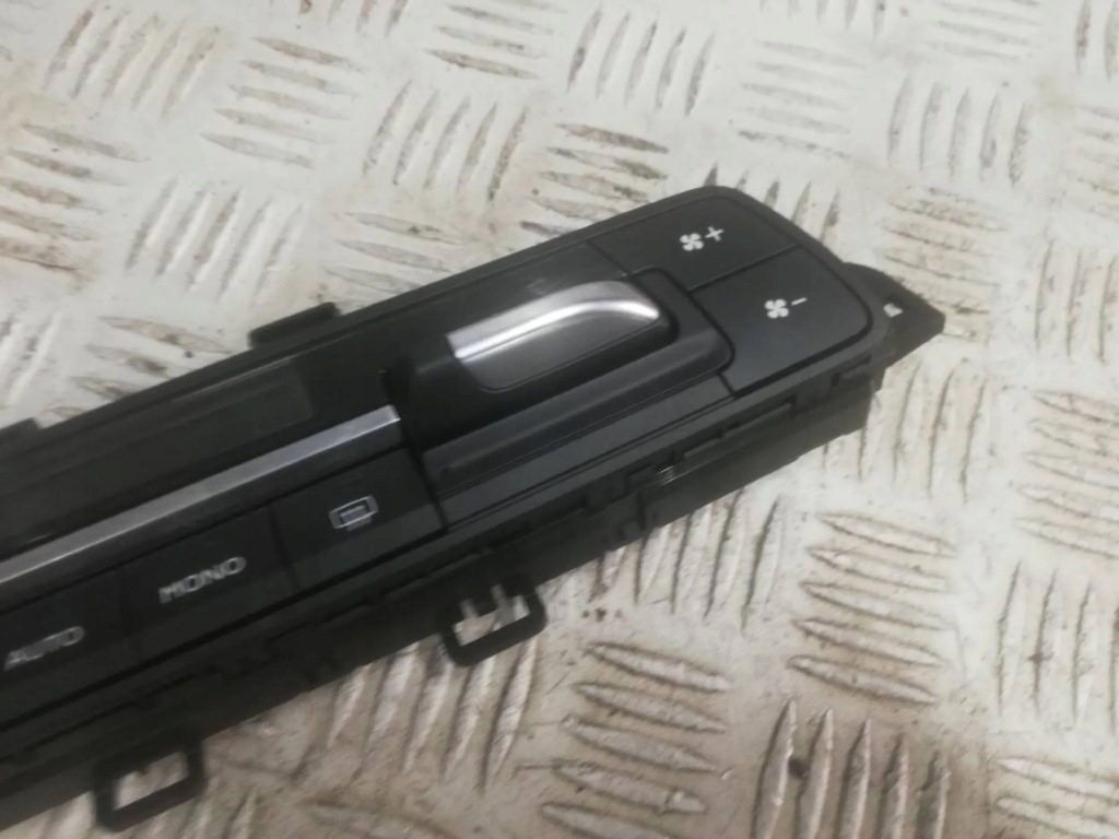 фото №4, Peugeot rifter berligo iv панель кондиционера